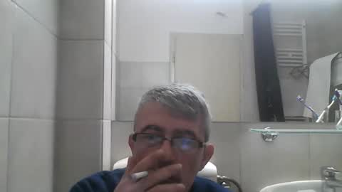 pipi2704 online show from January 1, 4:50 pm