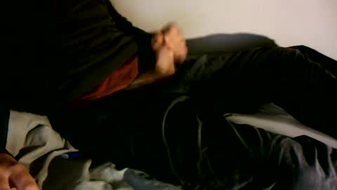 pisellonelargo online show from January 25, 9:15 am