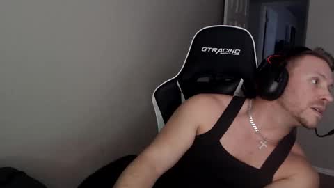 Player online show from December 14, 10:28 pm