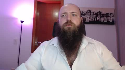 Bear online show from March 6, 2:09 am