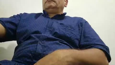 Snapshot of poli475 chatting on February 6, 2:33 am poli online show from February 6, 2:33 am