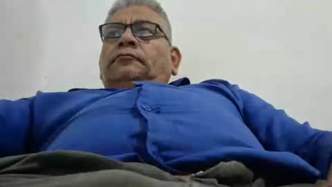 poli online show from February 4, 12:33 pm