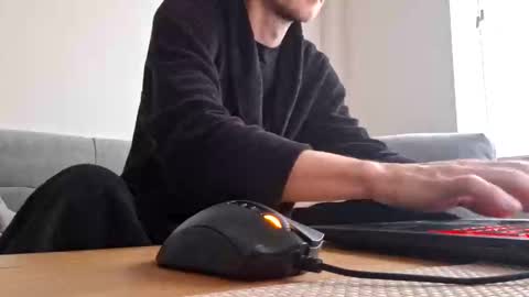 polsenos online show from February 5, 7:59 am