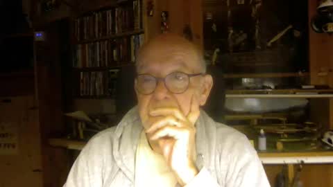 pomme1949 online show from February 22, 10:00 pm