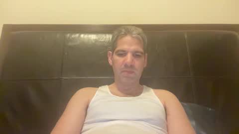 Snapshot of ponchynyc chatting on January 20, 10:15 pm PONCH online show from January 20, 10:15 pm