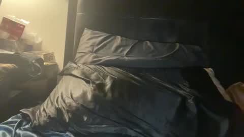 PONCH online show from February 4, 1:55 am