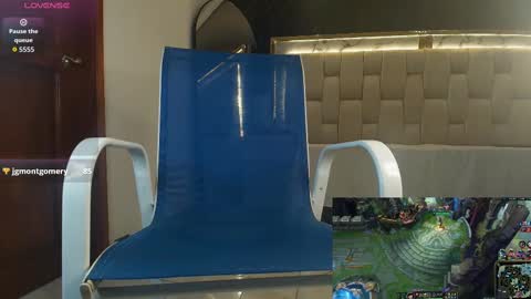 popopeye_ online show from September 29, 2:10 am