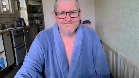 poshman65 online show from February 23, 12:40 pm