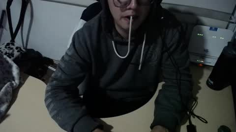 powerfulzeus2 online show from September 25, 3:16 am