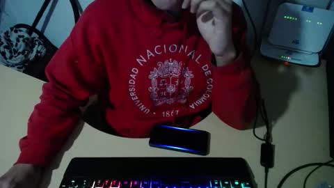 powerfulzeus2 online show from September 30, 2:18 am