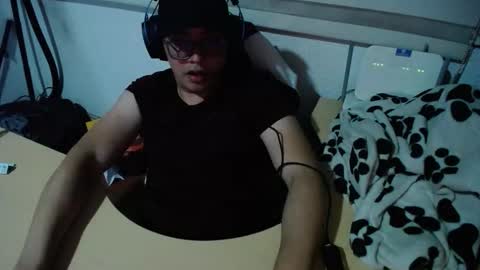 powerfulzeus2 online show from September 13, 2:45 am