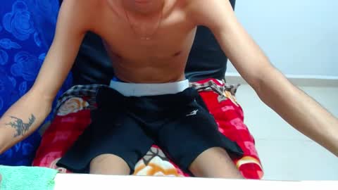 Snapshot of pressure_xxx_420 chatting on March 10, 9:45 am PRESSURE online show from March 10, 9:45 am