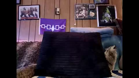 prettysolid7 online show from March 3, 11:44 pm