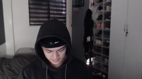 Prince Adrian online show from February 28, 7:51 am