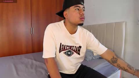 pull_bershh online show from March 11, 6:26 pm