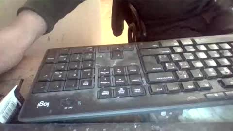 pup_y online show from February 10, 9:14 am