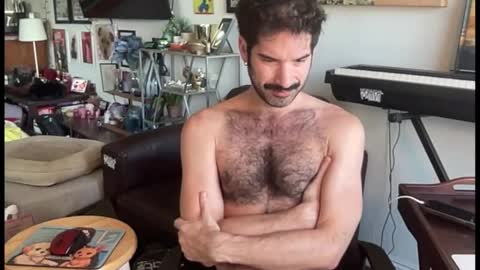 Pup Scritch online show from November 8, 6:55 pm