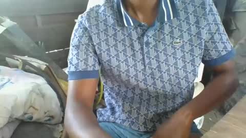 Snapshot of python974 chatting on January 6, 12:57 pm Python online show from January 6, 12:57 pm