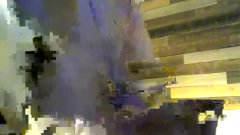 Quinn online show from December 8, 1:13 am