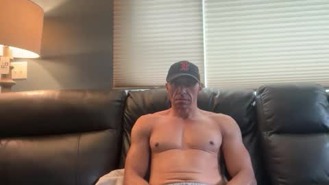 quinntessential11 online show from April 16, 12:38 pm