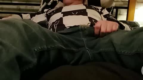 r2424 online show from March 23, 5:13 am