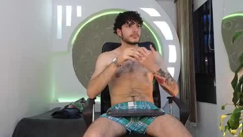 R A F A E L online show from September 15, 11:06 pm