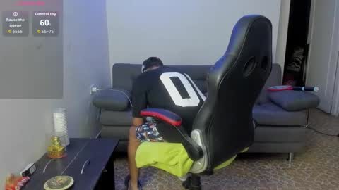 ragnar_lothbrok77 online show from April 5, 11:56 pm