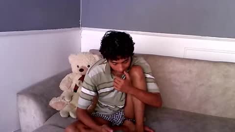 Snapshot of rami_hot0 chatting on October 5, 9:08 pm rami_hot0 online show from October 5, 9:08 pm