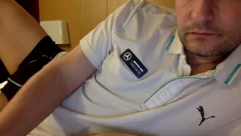 randobad12 online show from December 14, 8:49 pm