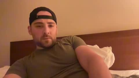 randomdude5950 online show from February 12, 2:35 am