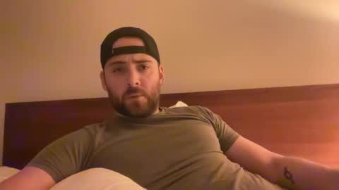 randomdude5950 online show from December 16, 2:04 am