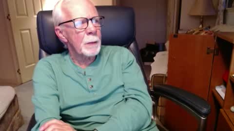 ranger1001 online show from December 18, 9:11 pm