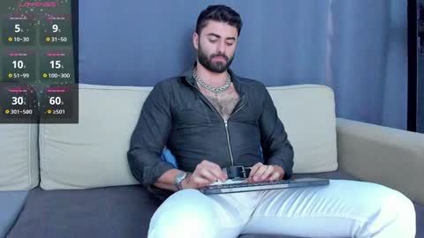 Adam online show from December 10, 9:55 am