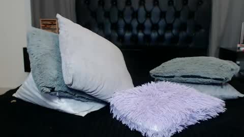 Ray online show from December 5, 1:58 am