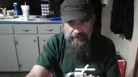 Snapshot of raybob252000 chatting on October 12, 9:47 am raybob252000 online show from October 12, 9:47 am
