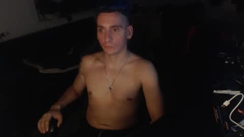 Rayzel online show from November 4, 12:33 am