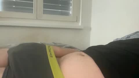 Snapshot of rbnaustiiin chatting on December 27, 9:06 am rbnaustiiin online show from December 27, 9:06 am