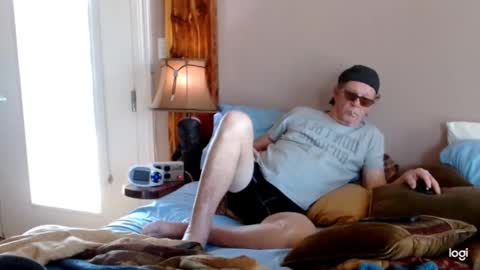 Snapshot of ready4aride2day chatting on January 18, 6:53 pm ready4aride2day online show from January 18, 6:53 pm