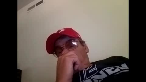 reavis46818 online show from October 15, 7:10 pm