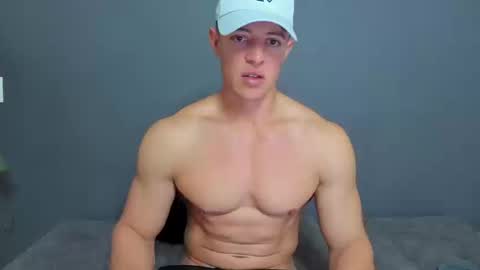 twitter REECET26 instagram RECCETAYLOR online show from January 9, 1:49 pm