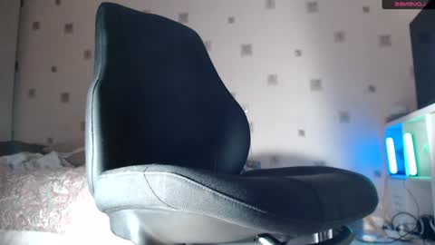 Steve Blond online show from February 3, 7:00 pm