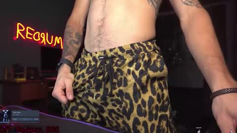 Red online show from December 19, 3:20 pm