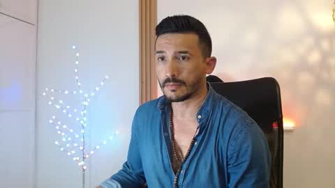   REIKO  online show from January 5, 5:27 pm