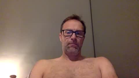 remus1876 online show from December 5, 10:45 pm