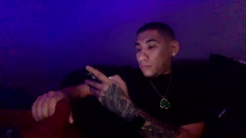 revofficial online show from September 19, 5:08 am