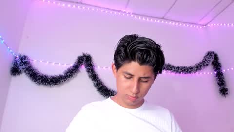 reylatino24 online show from January 6, 8:46 pm