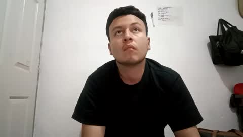 ricardogarcia21 online show from January 27, 2:31 am