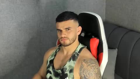 Snapshot of ricardogonzalez666 chatting on January 10, 12:06 am ricardogonzalez666 online show from January 10, 12:06 am
