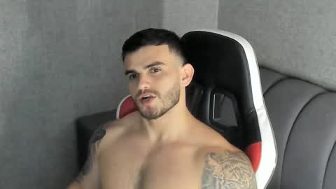Snapshot of ricardogonzalez666 chatting on March 2, 2:19 am ricardogonzalez666 online show from March 2, 2:19 am