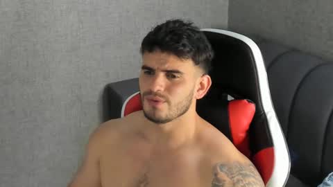 Snapshot of ricardogonzalez666 chatting on December 8, 8:15 pm ricardogonzalez666 online show from December 8, 8:15 pm